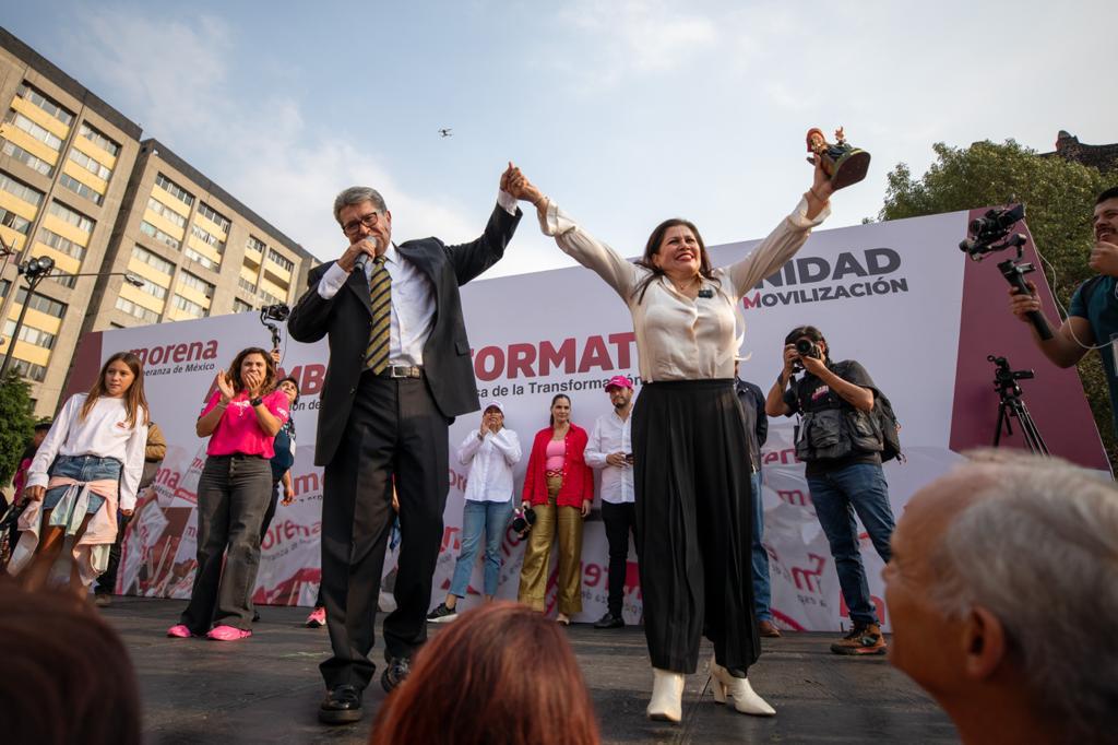 El senador Ricardo Monreal, a quien perfilan como el candidato de Morena a la Jefatura de Gobierno de la Ciudad de México, llama a la unidad de todos los aspirantes de Morena y a cerrar filas con el presidente Andrés Manuel López Obrador.