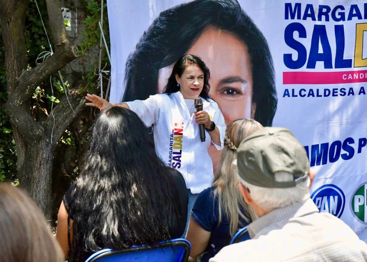 “Hemos ido construyendo el tejido social. Hoy todo aquel que este en el medio artístico puede decir que Azcapotzalco ya es un referente al norte de la Ciudad de México en temas culturales. Somos el polo de actividades y eventos culturales que”, estaban esperando”, remarcó la panista.