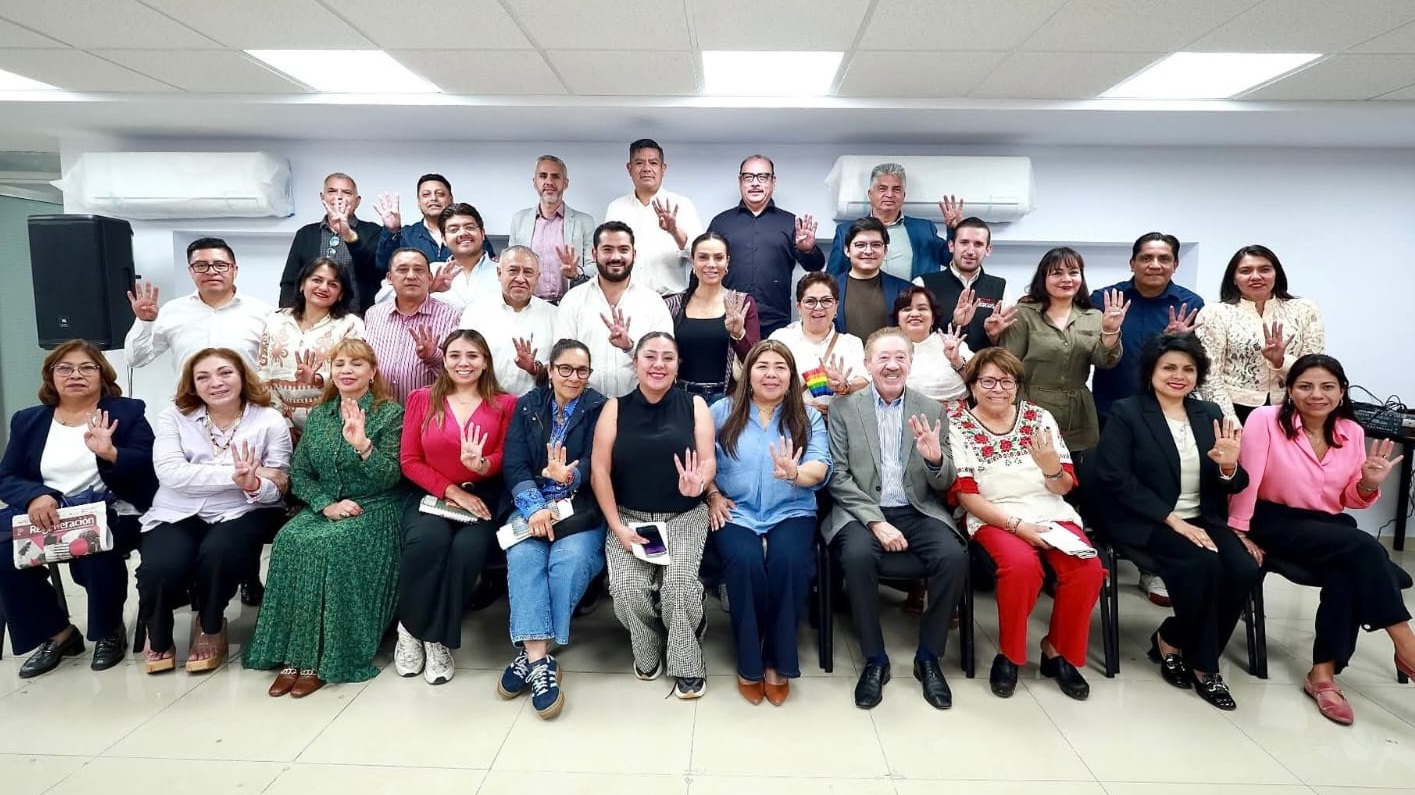 Cuando a finales de abril Héctor Díaz Polanco vio como caía de la presidencia nacional de su partido, Luisa Alcalde, en vez de poner sus barbas a remojar, comenzó a defender su posición como presidente de Morena en la Ciudad de México. En la estrategia, sacó el as de la manga que siempre tuvo, ese de 200 millones de pesos que lo apuntaló en el cargo. FOTO: Especial